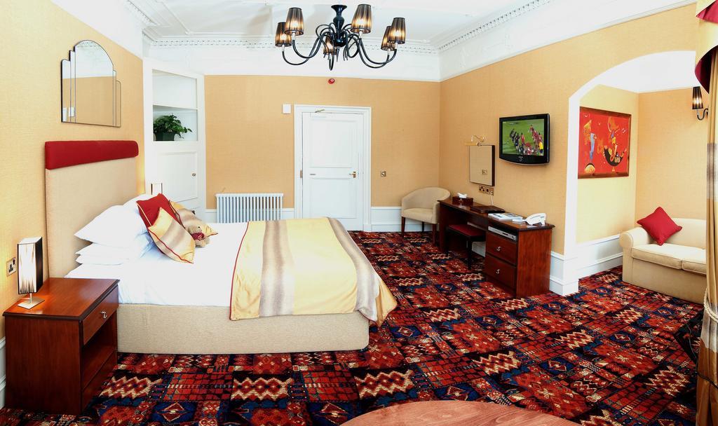 The Mariner Hotel Aberdeen Bagian luar foto